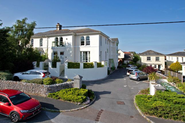 2 bed flat