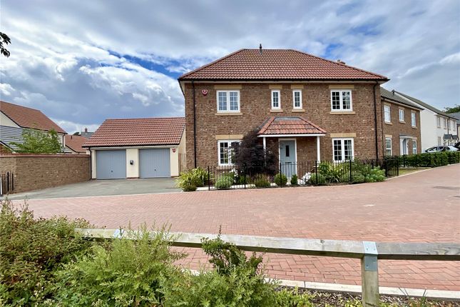 2 Dawes Avenue, Watchet, Somerset, TA23 4 bed detached house for sale