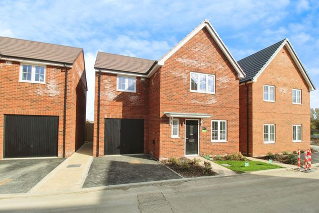 Restrop Road, Purton, SN5 3 bed detached house for sale