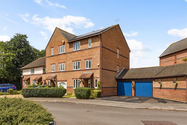 5 bed end terrace house