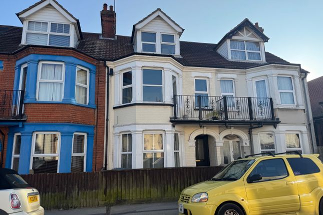 3 bedroom maisonette for sale