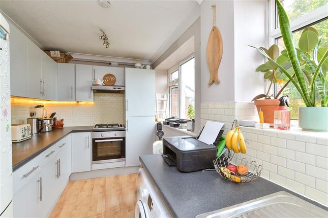 2 bed flat