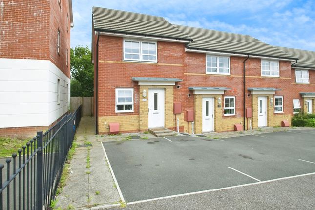 2 bedroom semi-detached house for sale