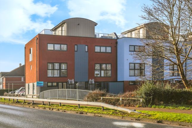 4 bedroom town house for sale