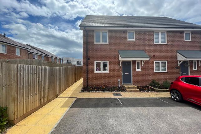 Daffodil Drive, Lydney GL15 3 bed semi