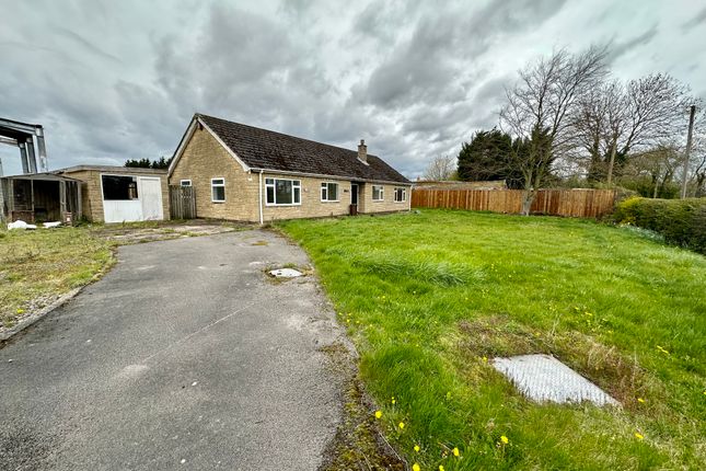 3 bedroom detached bungalow for sale