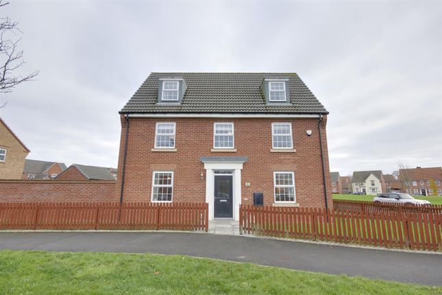 Tennison Walk, Hessle 5 bed detached house for sale