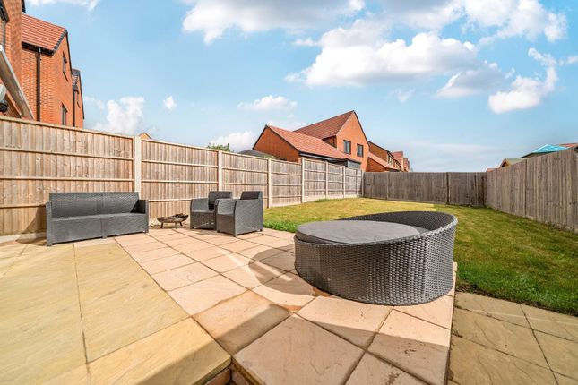 3 bed town house