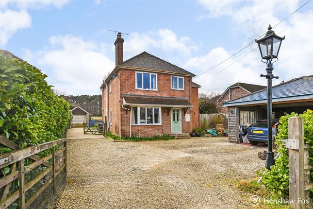 Lyndhurst Road, Landford, Wiltshire 4 bed detached house for sale