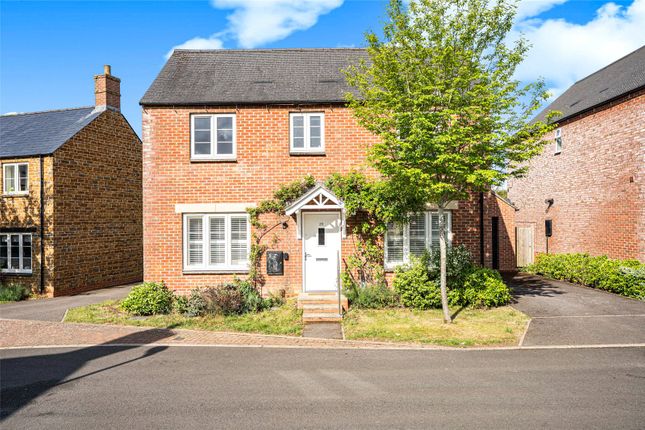 Goldings Road, Banbury OX15 3 bed detached house for sale