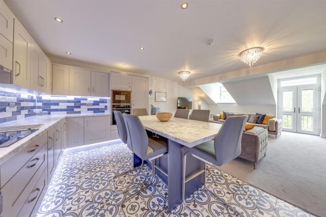 2 bedroom penthouse for sale