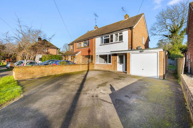 Chalmers Close, Horley RH6 3 bed house for sale