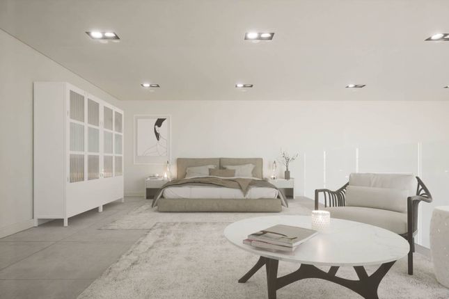 Clapham Road, Oval, London, SW9 2 bed flat for sale