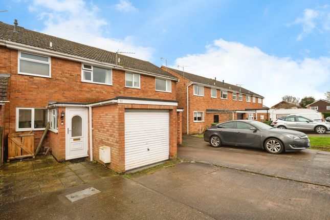 3 bed semi-detached house