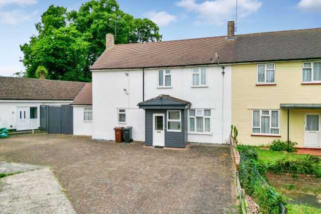 Alanbrooke, Gravesend, Kent, DA12 3 bed semi