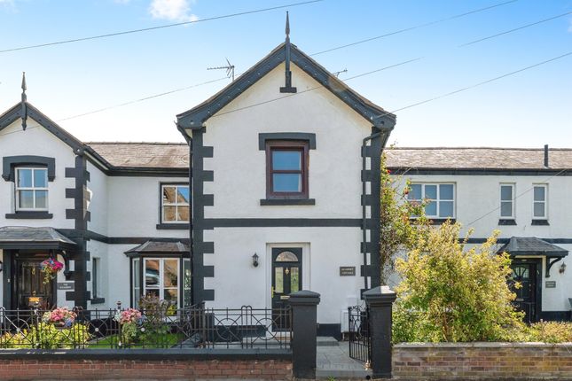 2 bedroom cottage for sale