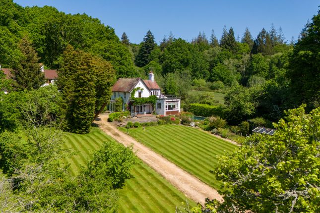 3 bed detached house