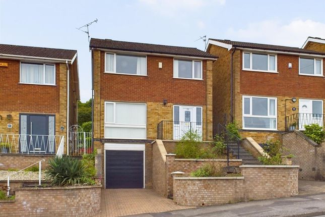 3 bed detached house