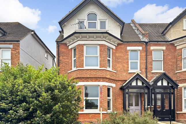 Cheriton Road, Kent CT19 1 bed apartment for sale