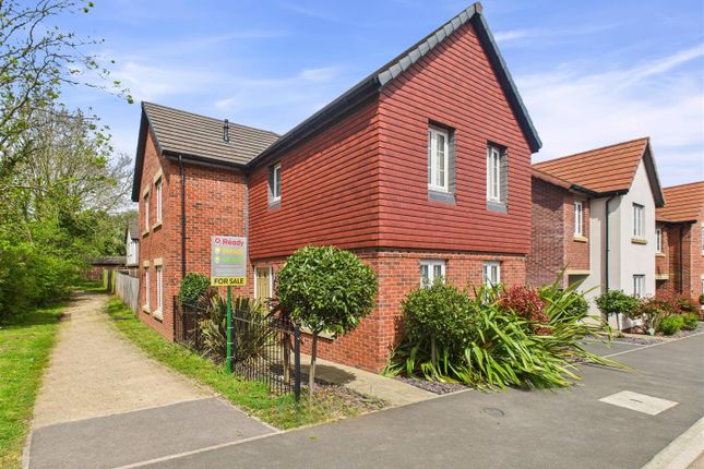 Canyon Meadow, Worksop S80 4 bed detached house for sale