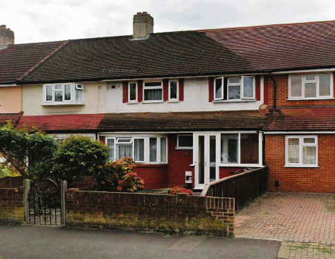 4 bed terraced house
