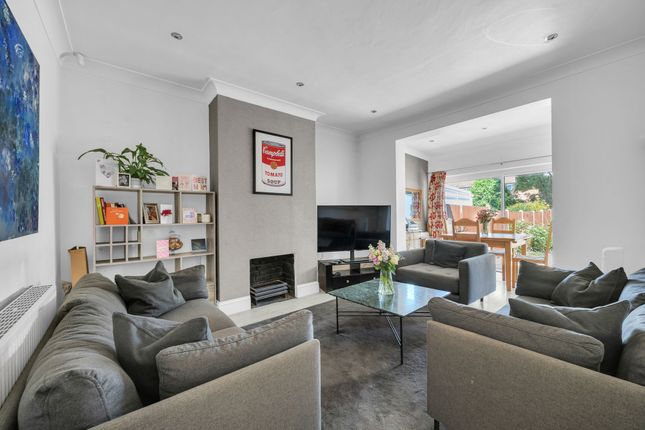 Mainridge Road, Chislehurst BR7 2 bed semi