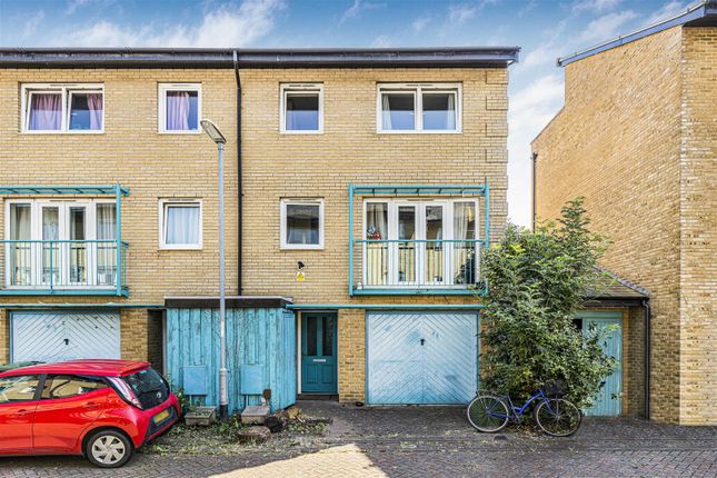 Ainsworth Place, Cambridge CB1 3 bed townhouse for sale