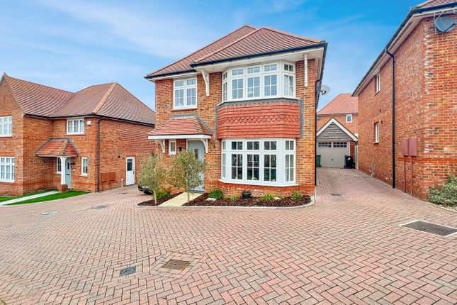 Osier Place, Braintree, CM7 4 bed detached house for sale