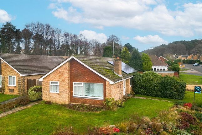 Alphington Avenue, Camberley GU16 3 bed bungalow for sale