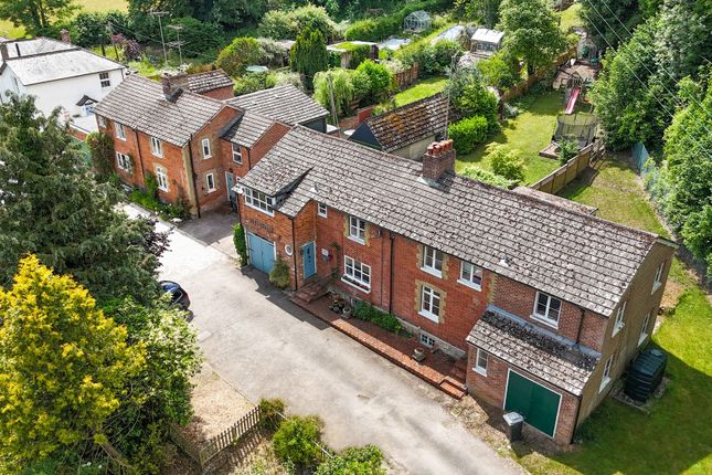4 bedroom cottage for sale