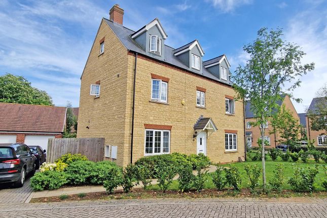 5 bed semi-detached house