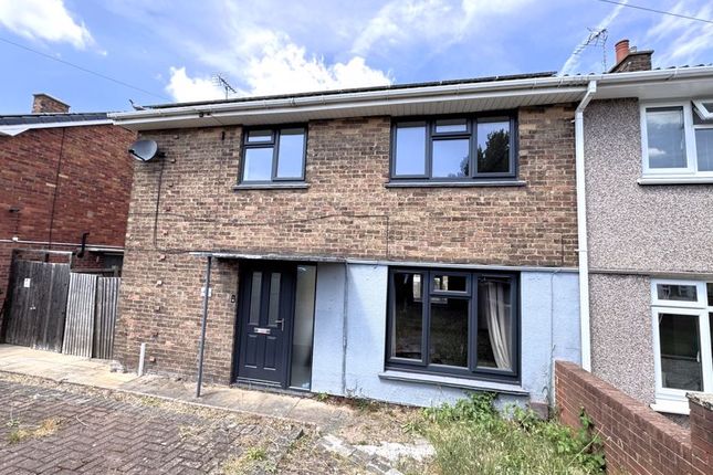 Whitewater Road, Ollerton NG22 3 bed semi