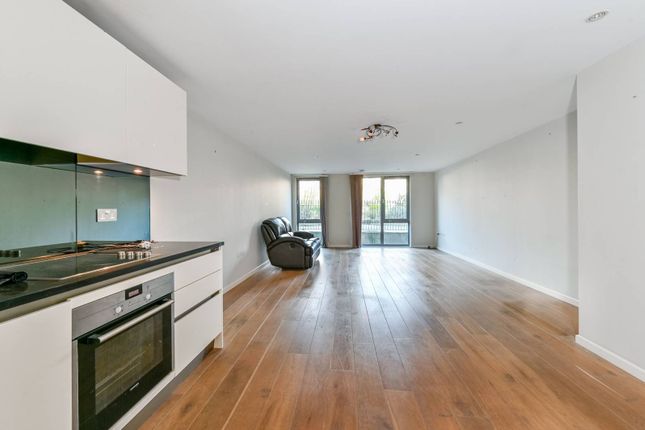 Blackthorn Avenue, Islington, London, N7 2 bed flat for sale