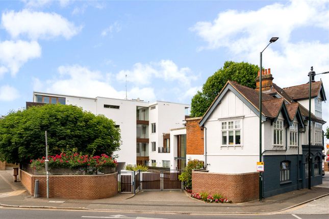 2 bed flat
