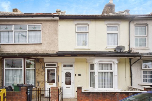 3 bed terraced house