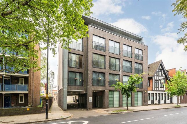 Long Lane, London SE1 2 bed flat for sale