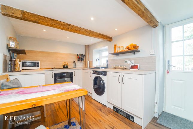 2 bedroom cottage for sale