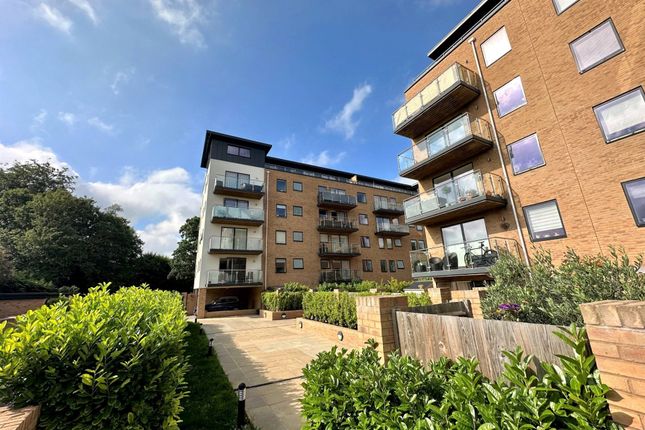 Westbury Mansions, Old Bracknell Lane... 1 bed apartment for sale