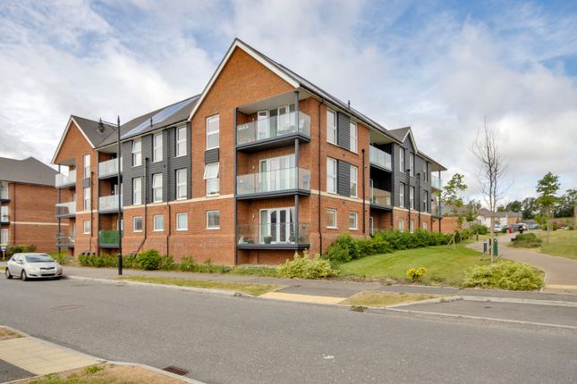Ackers Drive, Weldon, Ebbsfleet... 2 bed apartment for sale