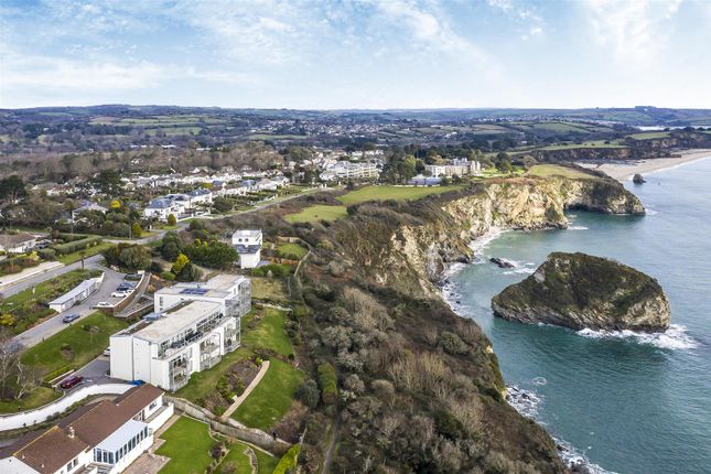 Sea Road, Carlyon Bay, St. Austell 2 bed apartment for sale