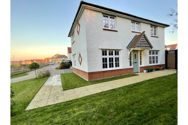 3 bedroom detached house for sale