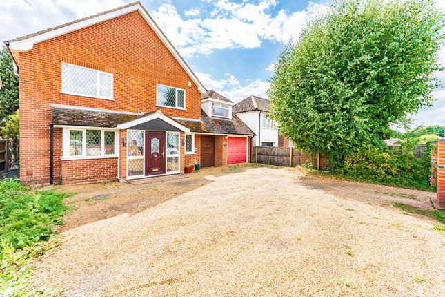 5 bed detached house