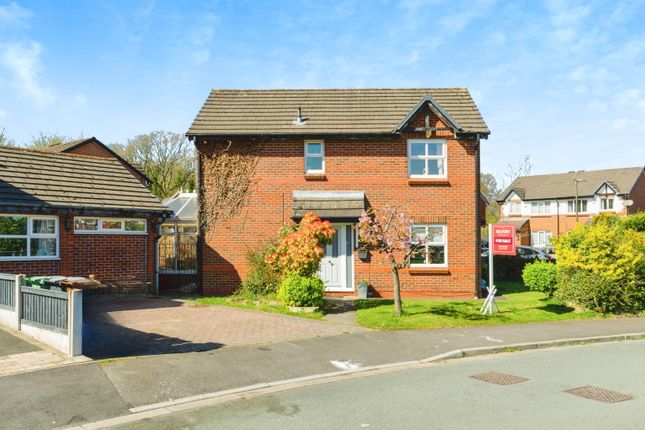 Burley Crescent, Winstanley, Wigan, WN3 3 bed detached house for sale