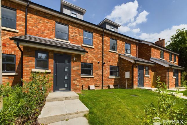 3 bed terraced house