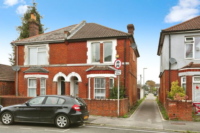 3 bed semi-detached house