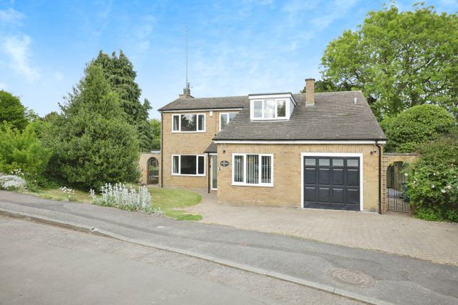 Vicarage Gardens, Banbury OX17 5 bed detached house for sale