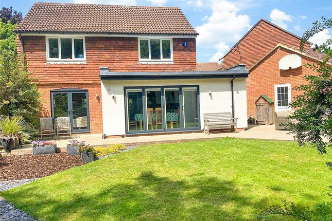 4 bed detached house
