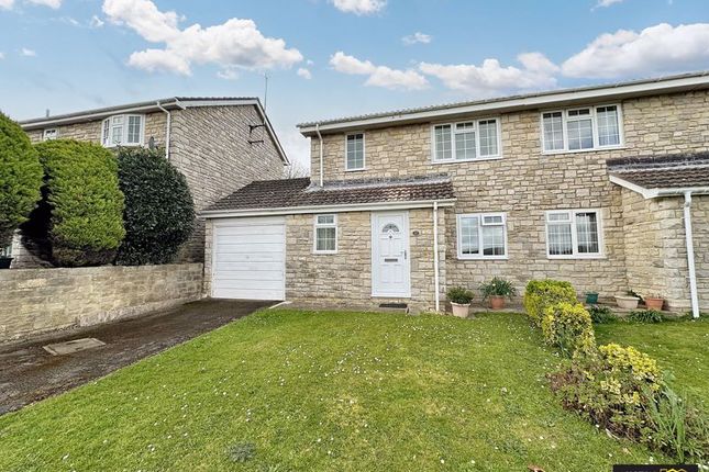 WYKE OLIVER CLOSE, PRESTON, WEYMOUTH... 3 bed semi