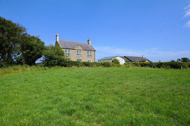 5 bed country house