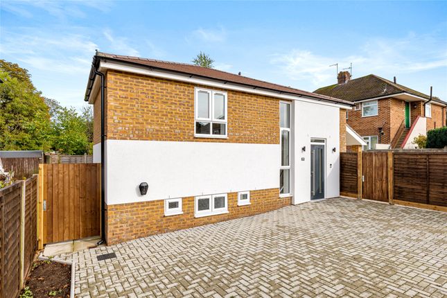 3 bed detached house